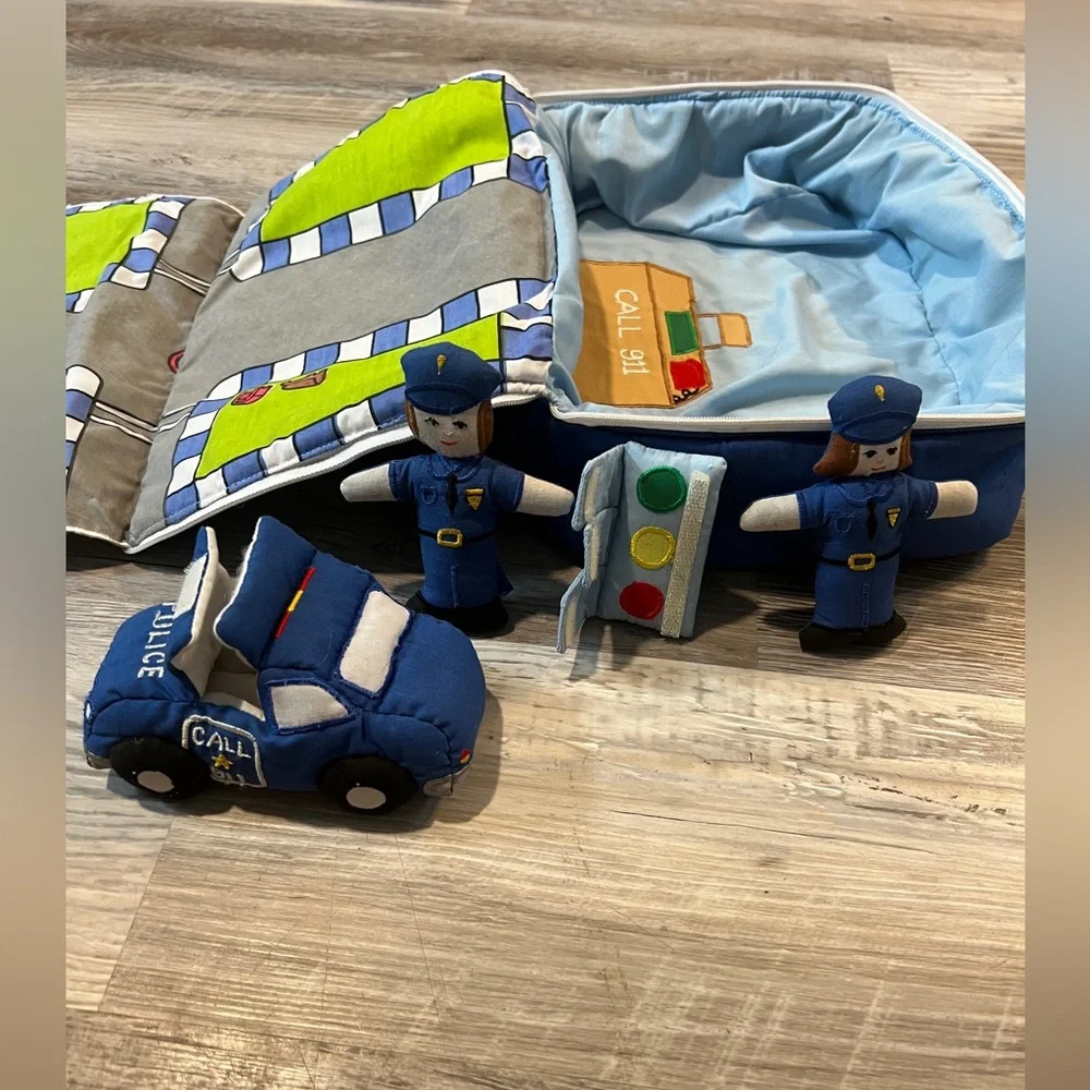 Police play bag with 4 pieces